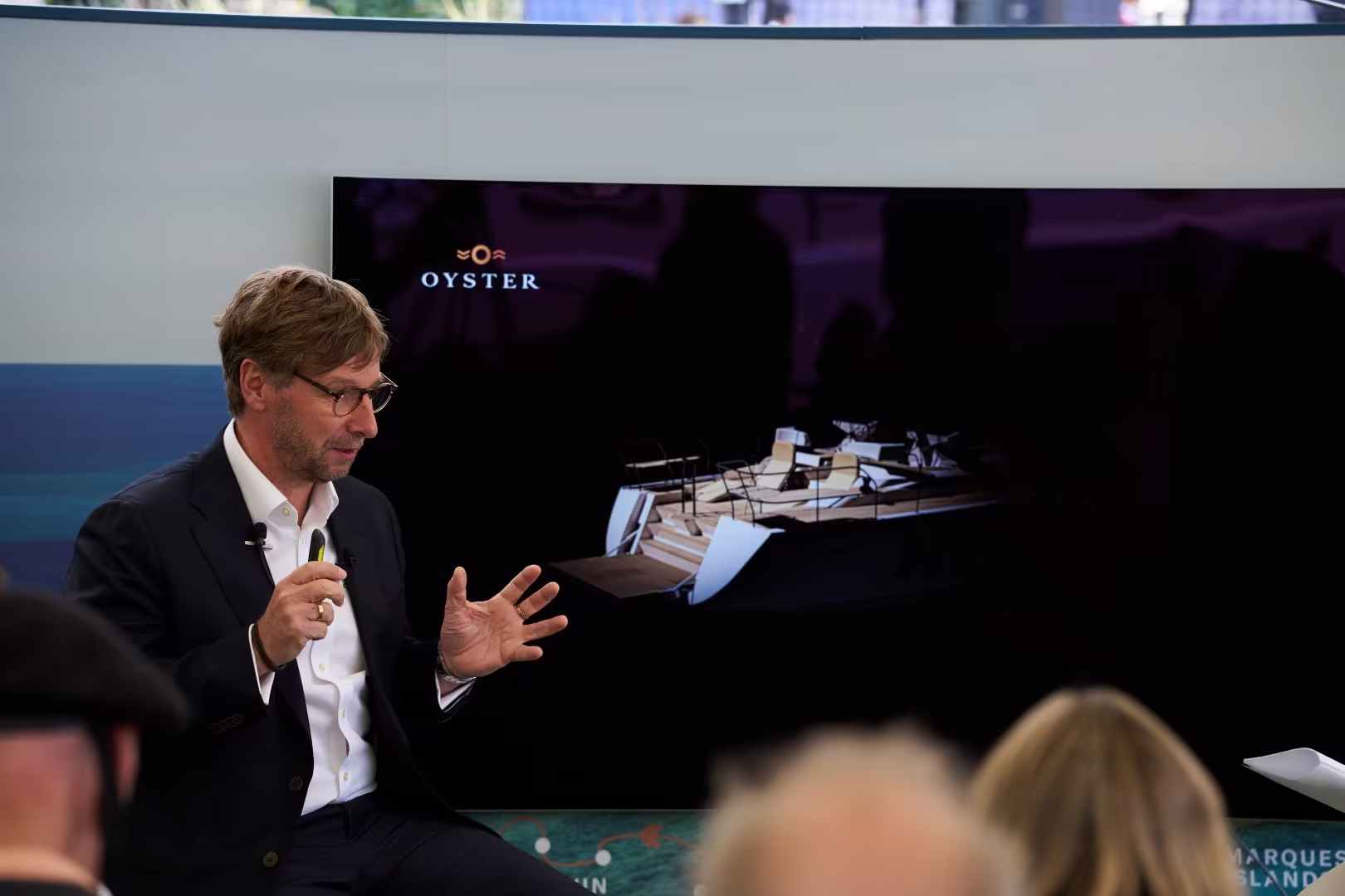 Oyster Yachts Dévoile Sa Prochaine Évolution Lors de Son Événement Annual Private View à... - BarcosAVela.com - Actualité nautique